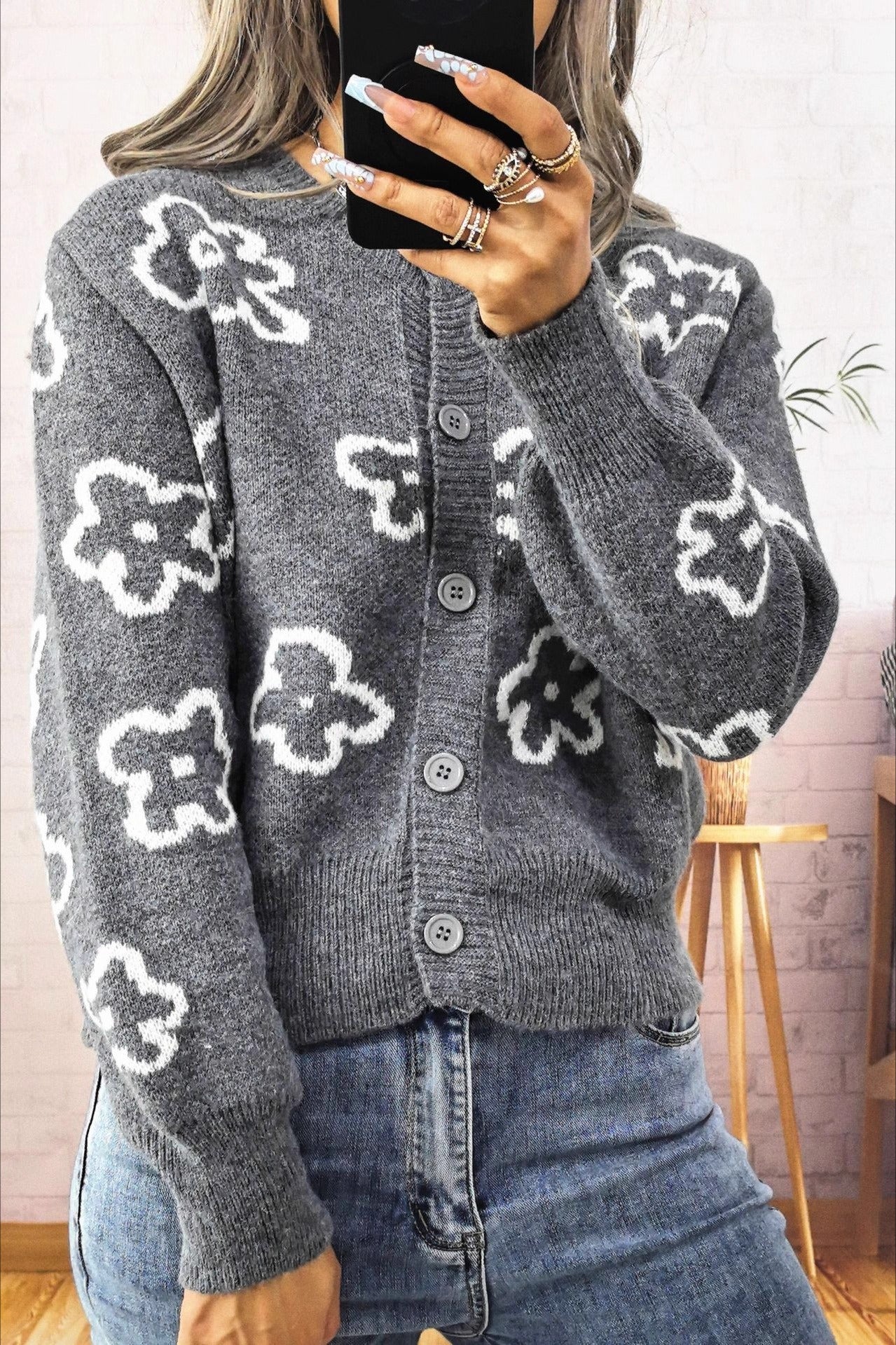Floral Jacquard Short Single-Row Button Knit Cardigan - Image 2
