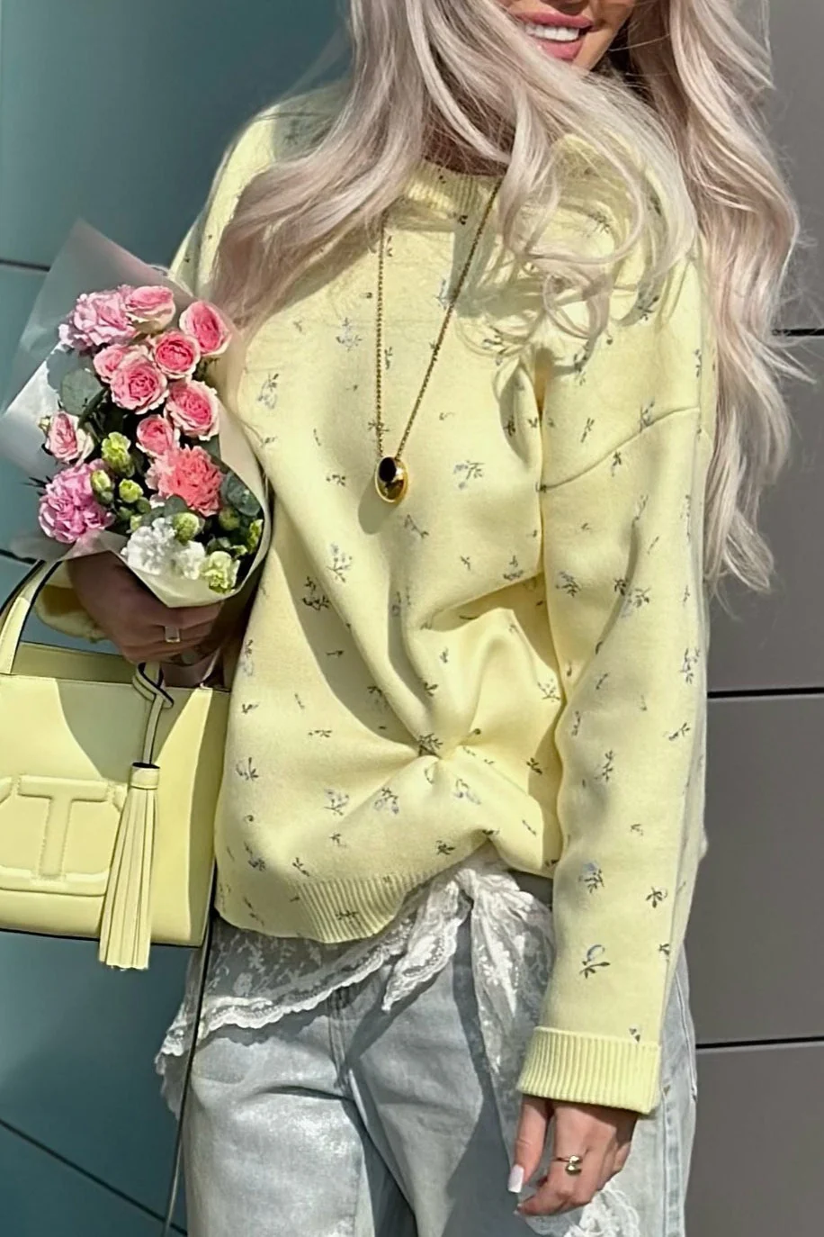 Floral Knit Loose Pullover Blouse - Image 2