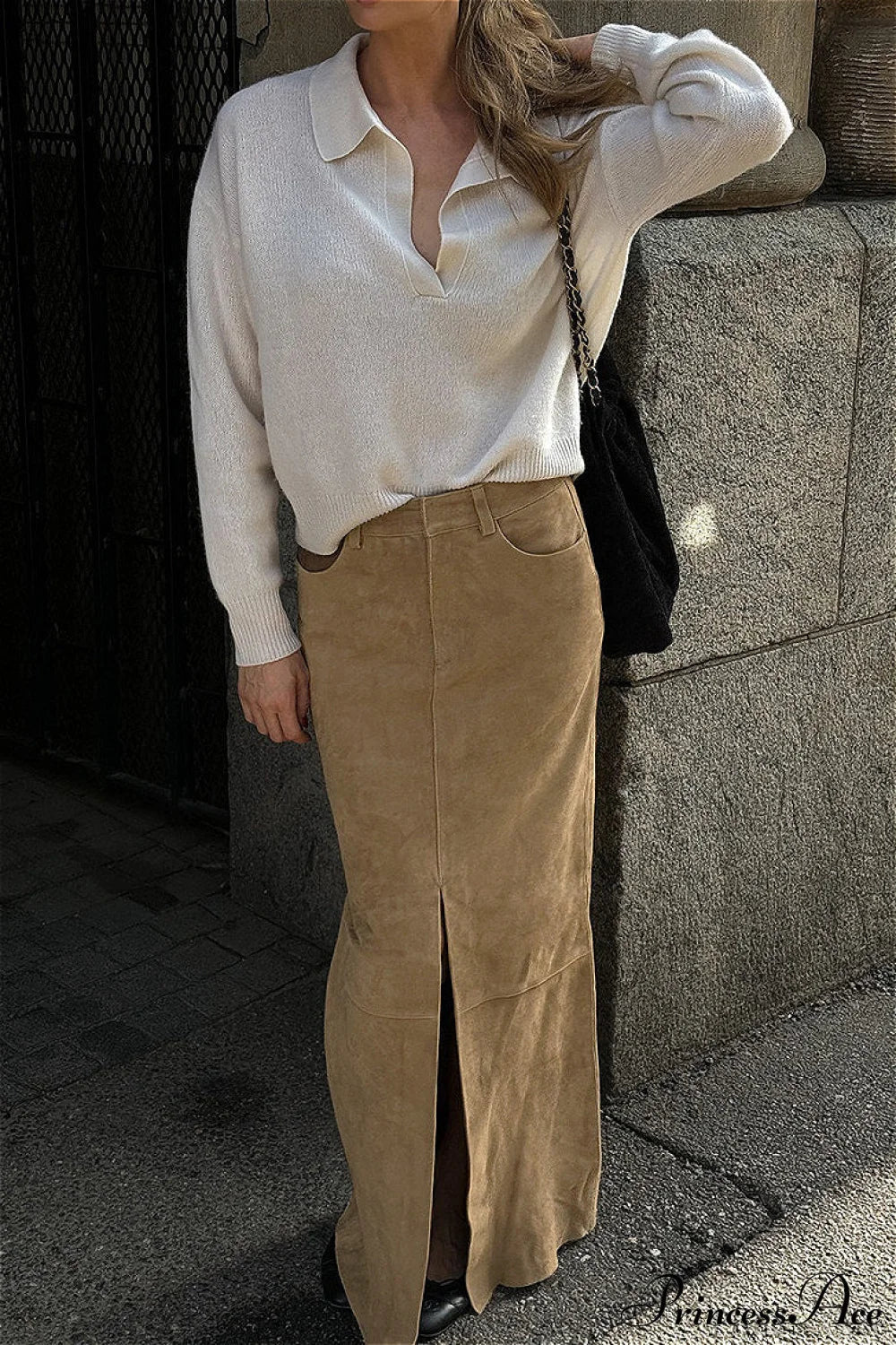 French Retro Suede High Waist Split Maxi Skirt - Image 4