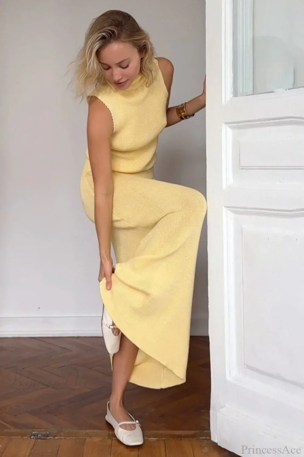 French-Style Sleeveless Turtleneck Cotton Wool Blend Two Piece Set - Image 5