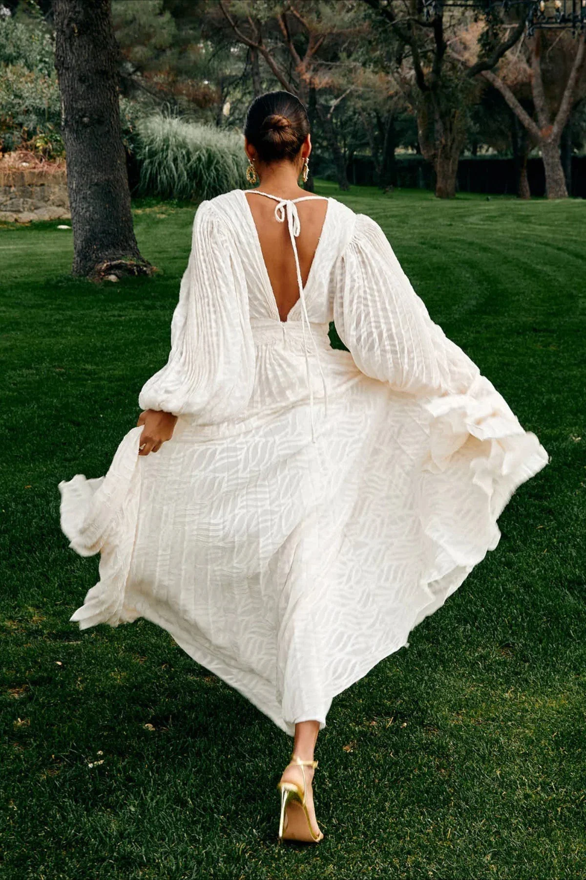 Full Flare Jacquard Ruched Puff Sleeve Backless Tie Maxi Dress - Image 3