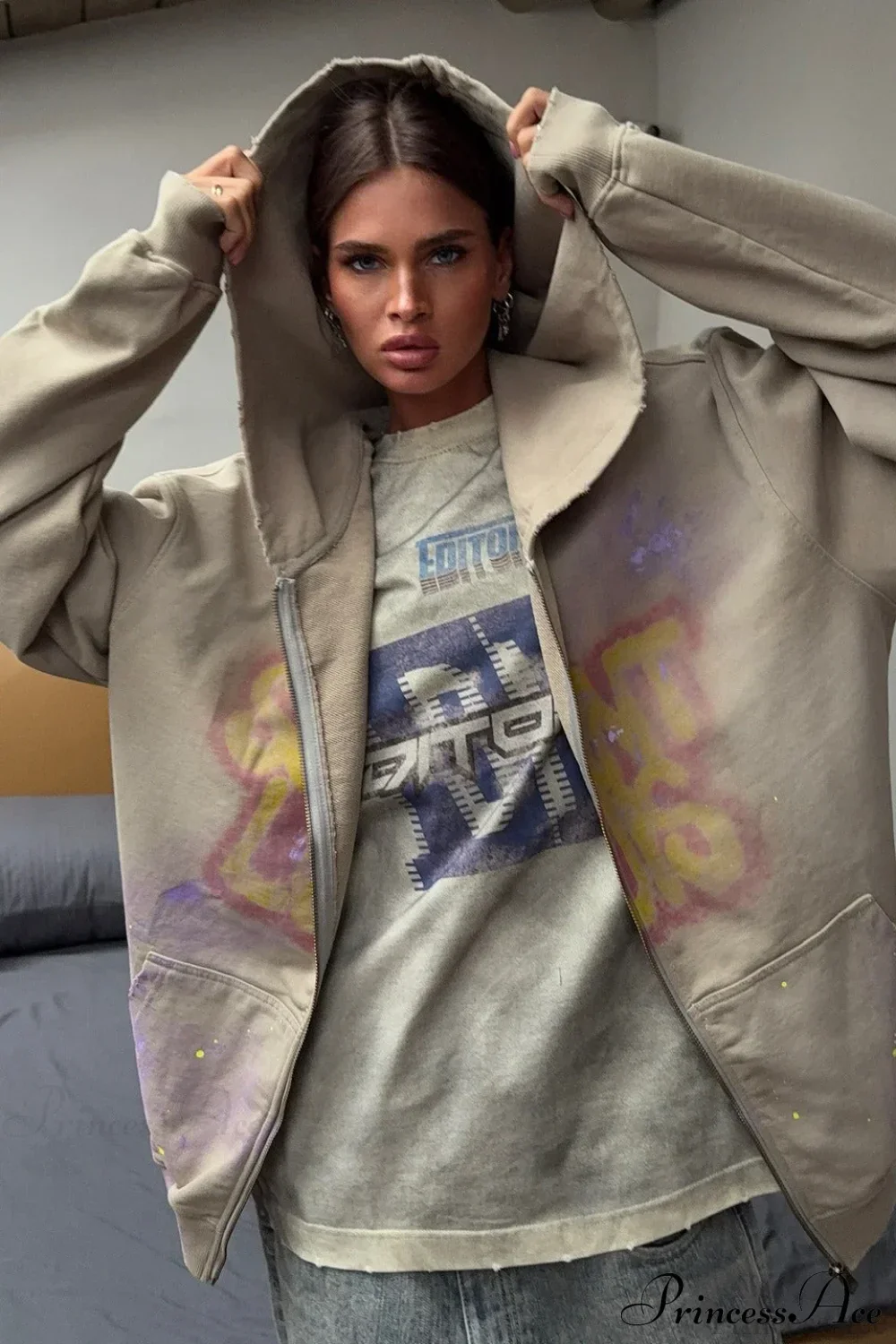 Graffiti Vintage Loose Zip Hoodie - Image 2