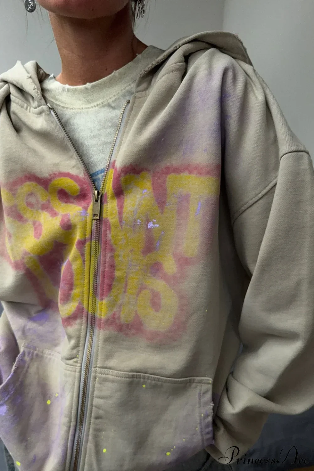Graffiti Vintage Loose Zip Hoodie - Image 3