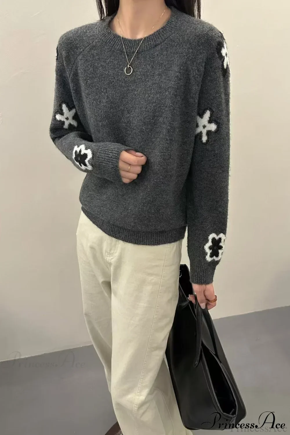 Gray Floral Pattern Slim-Fit Loose Pullover Sweater - Image 2