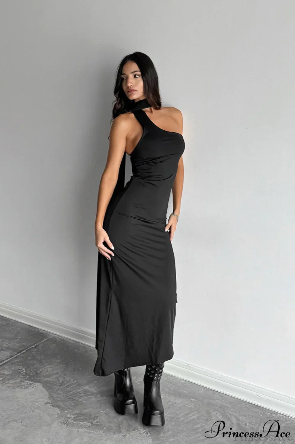Halter Ruched Bodycon Elegant Maxi Dress - Image 2