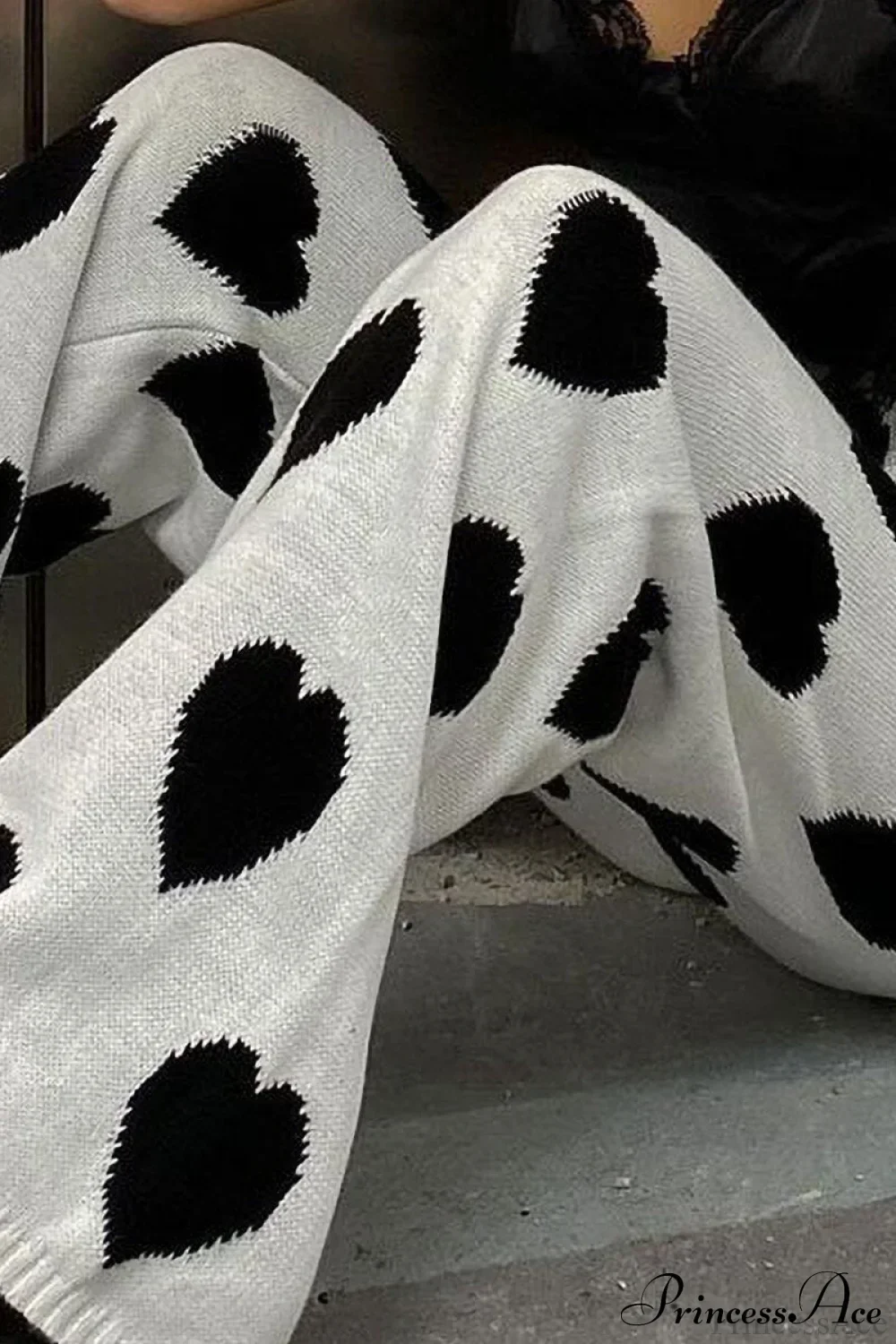 Heart Pattern Knit Wide Leg Pants - Image 3
