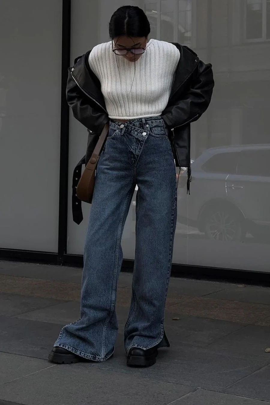 High Waist Asymmetrical Waist Split Straight Jeans - Image 3