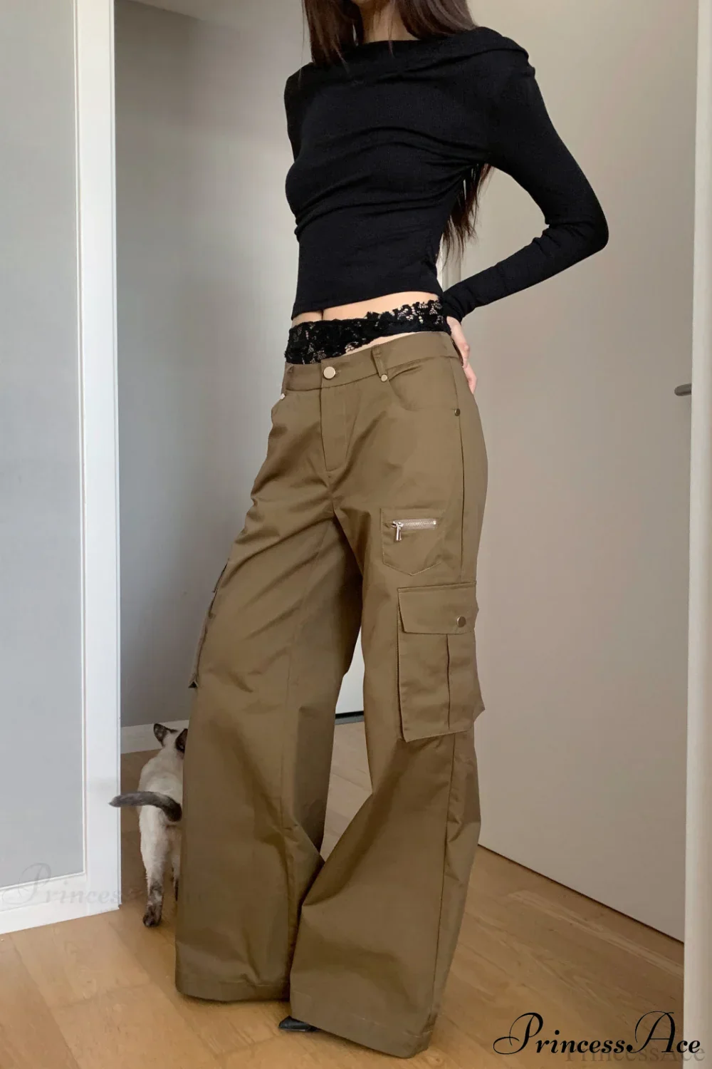 High Waist Loose Multi Pocket Cargo Pants - Image 3