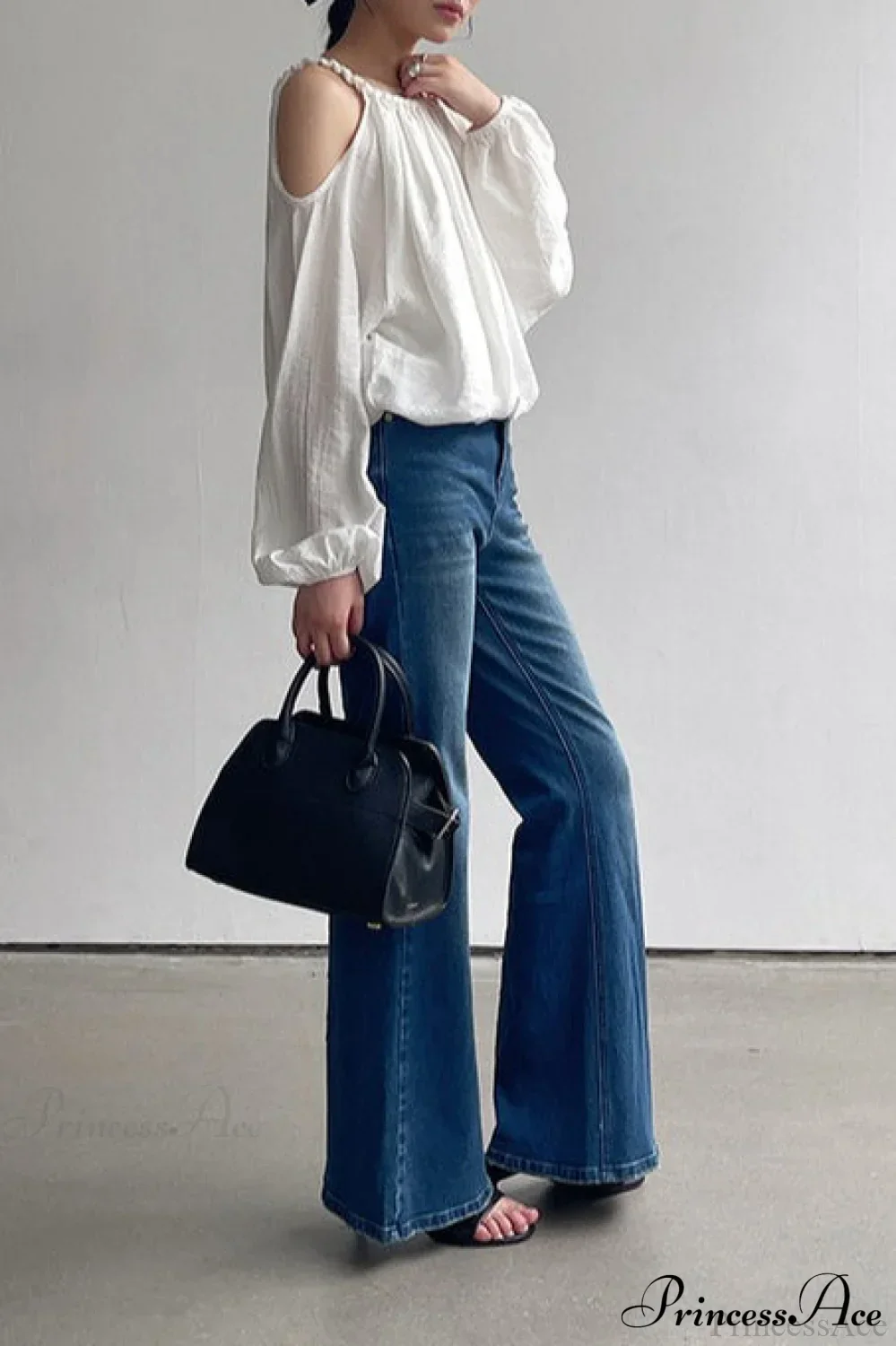 High Waist Solid Color Bootcut Jeans - Image 5