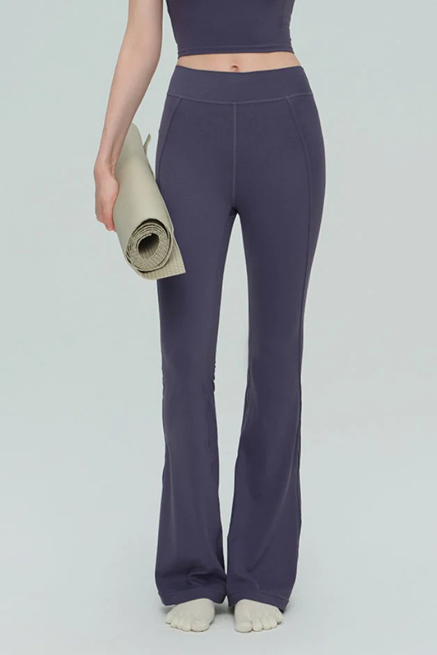 High-Waisted Breathable Flared Workout Slit Leggings - Image 7
