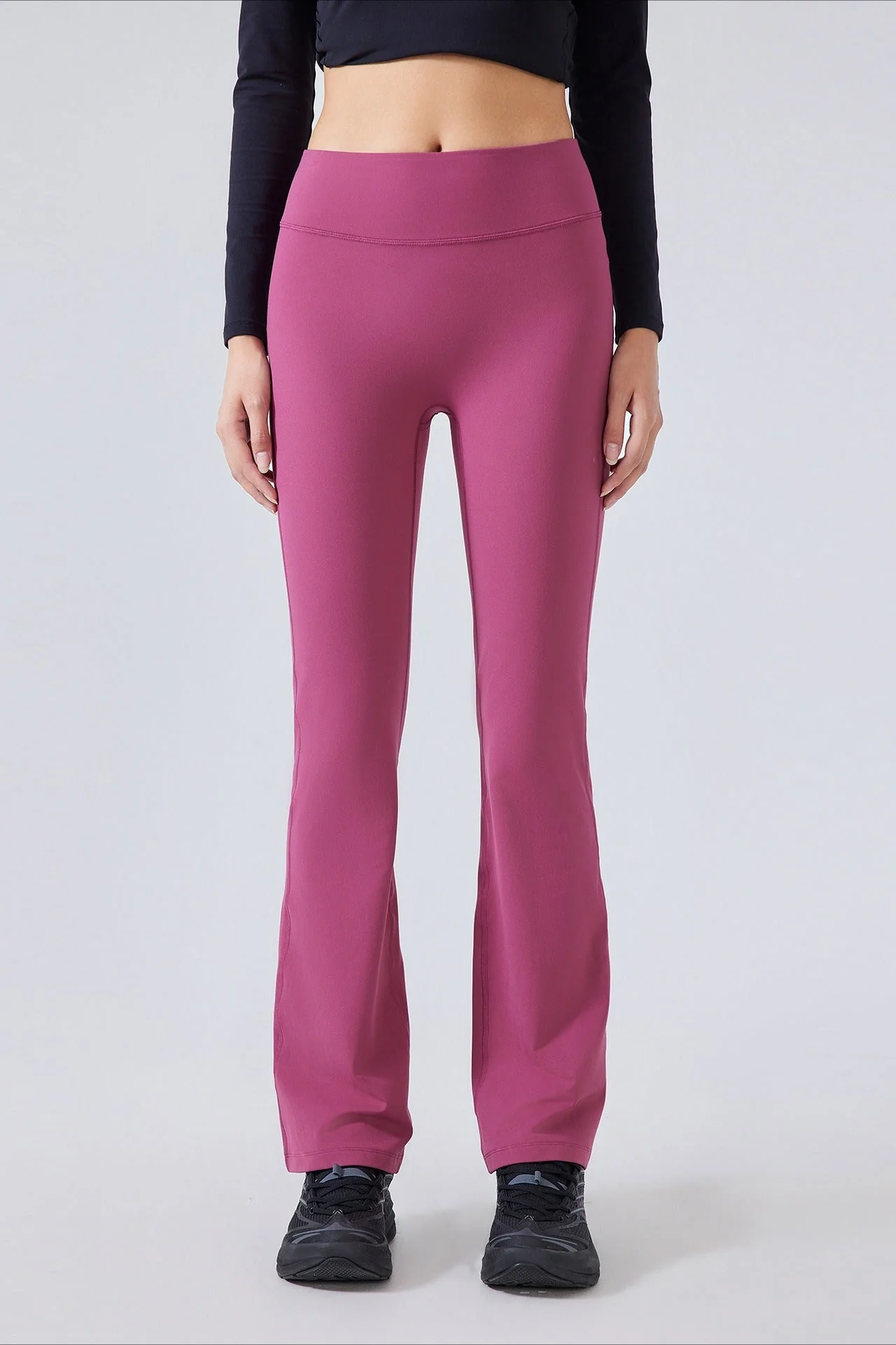 High-Waisted Fleece Lined Flared Yoga Leggings - Image 18