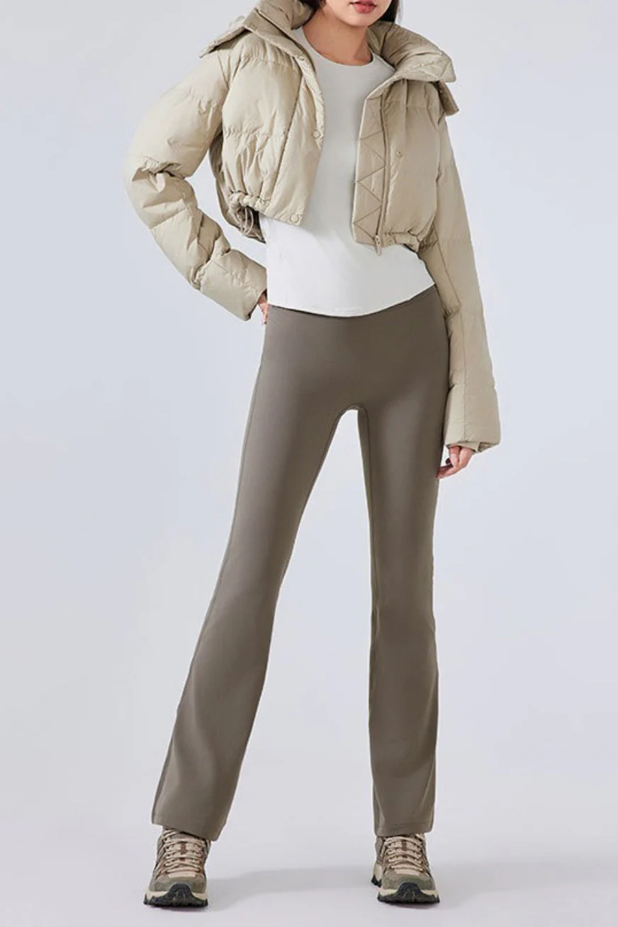 High-Waisted Fleece Lined Flared Yoga Leggings - Image 5