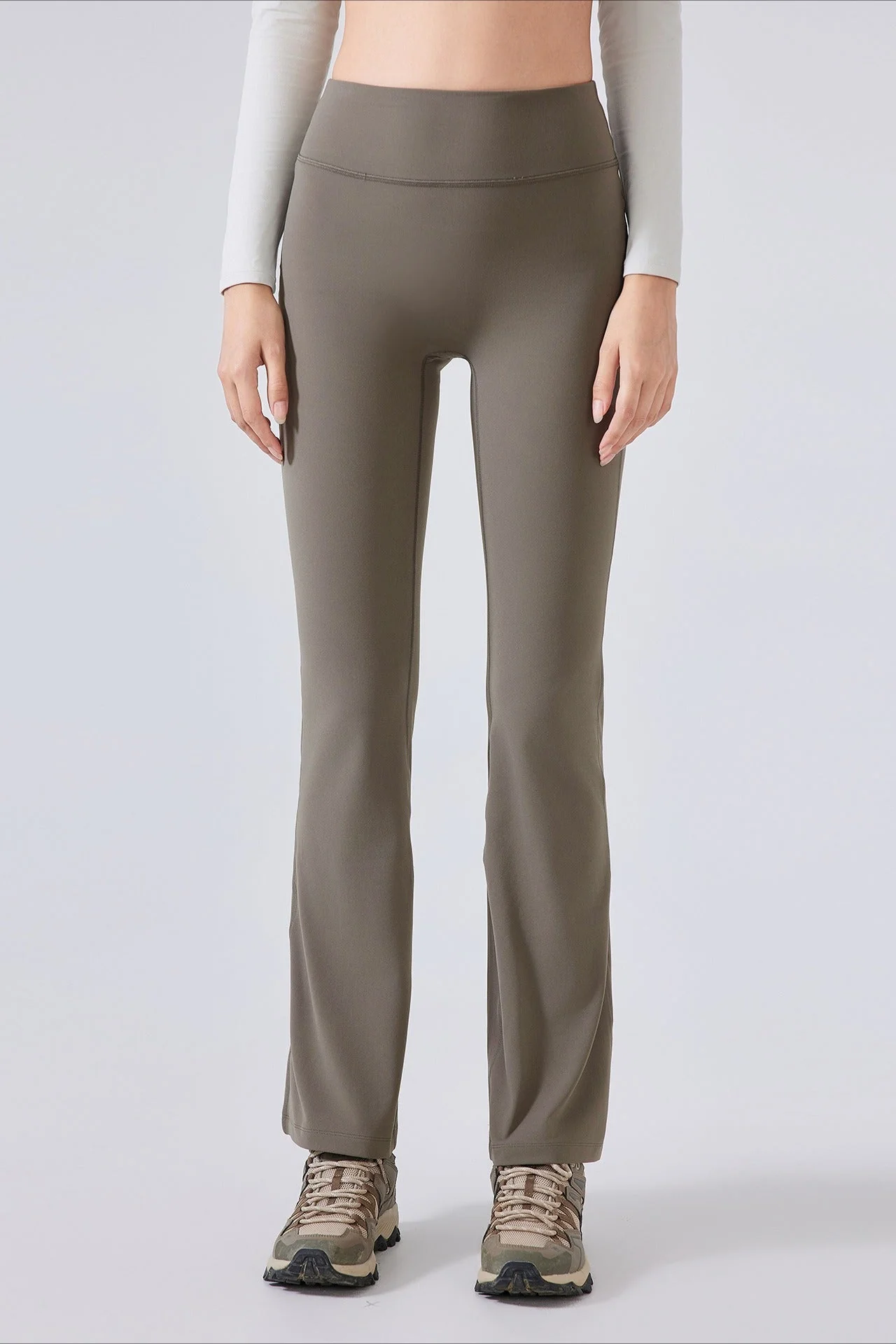 High-Waisted Fleece Lined Flared Yoga Leggings - Image 6