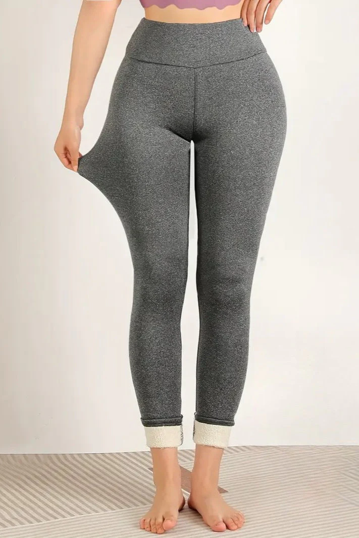 High-Waisted Fleece Lined Pebbled Thermal Leggings - Image 8