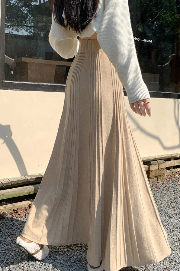 High-Waisted Full Circle Relaxed Skirt - Image 2