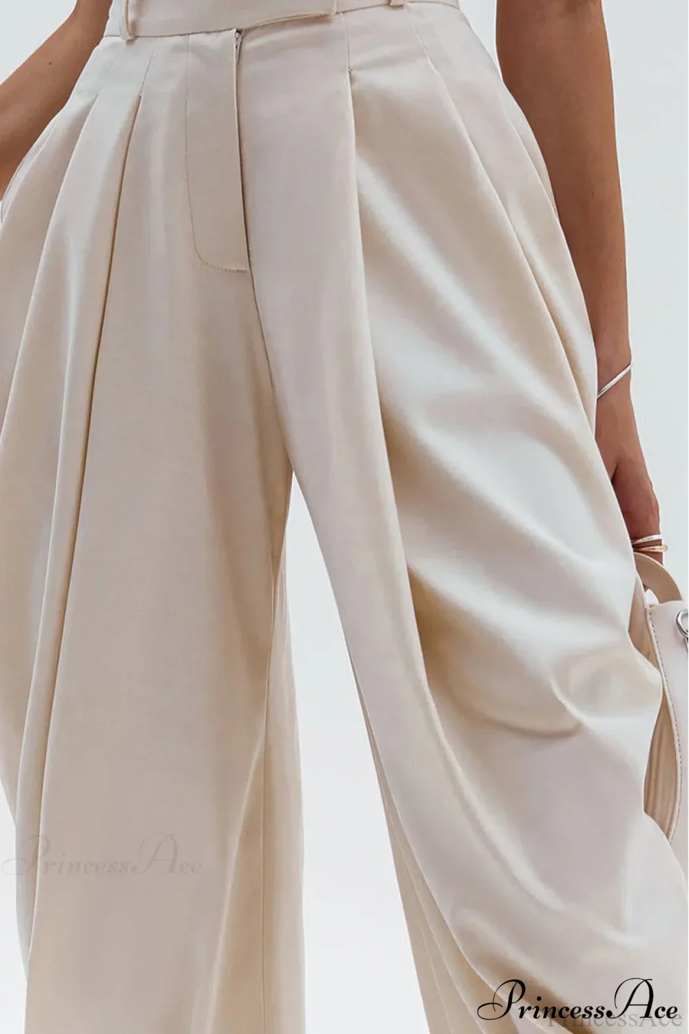 High-Waisted Loose Drapey Ruched Pants - Image 4