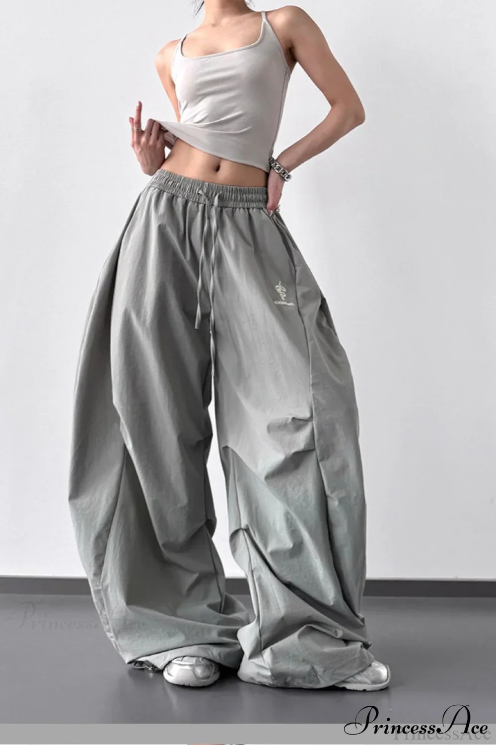 High-Waisted Loose Wide-Leg Cargo Pants - Image 4