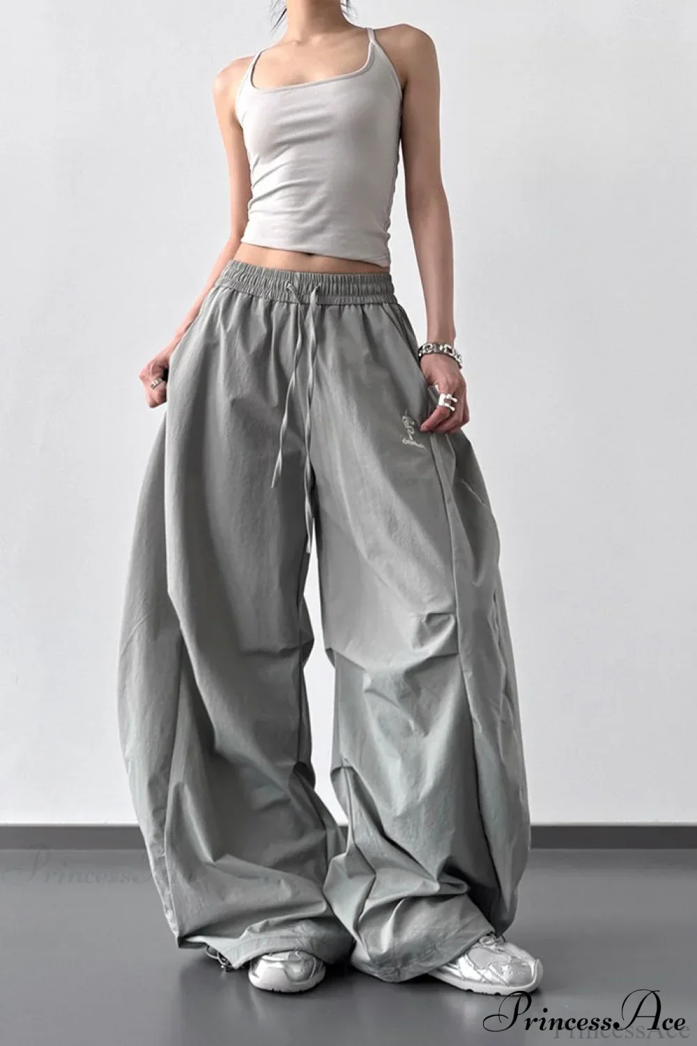 High-Waisted Loose Wide-Leg Cargo Pants - Image 6