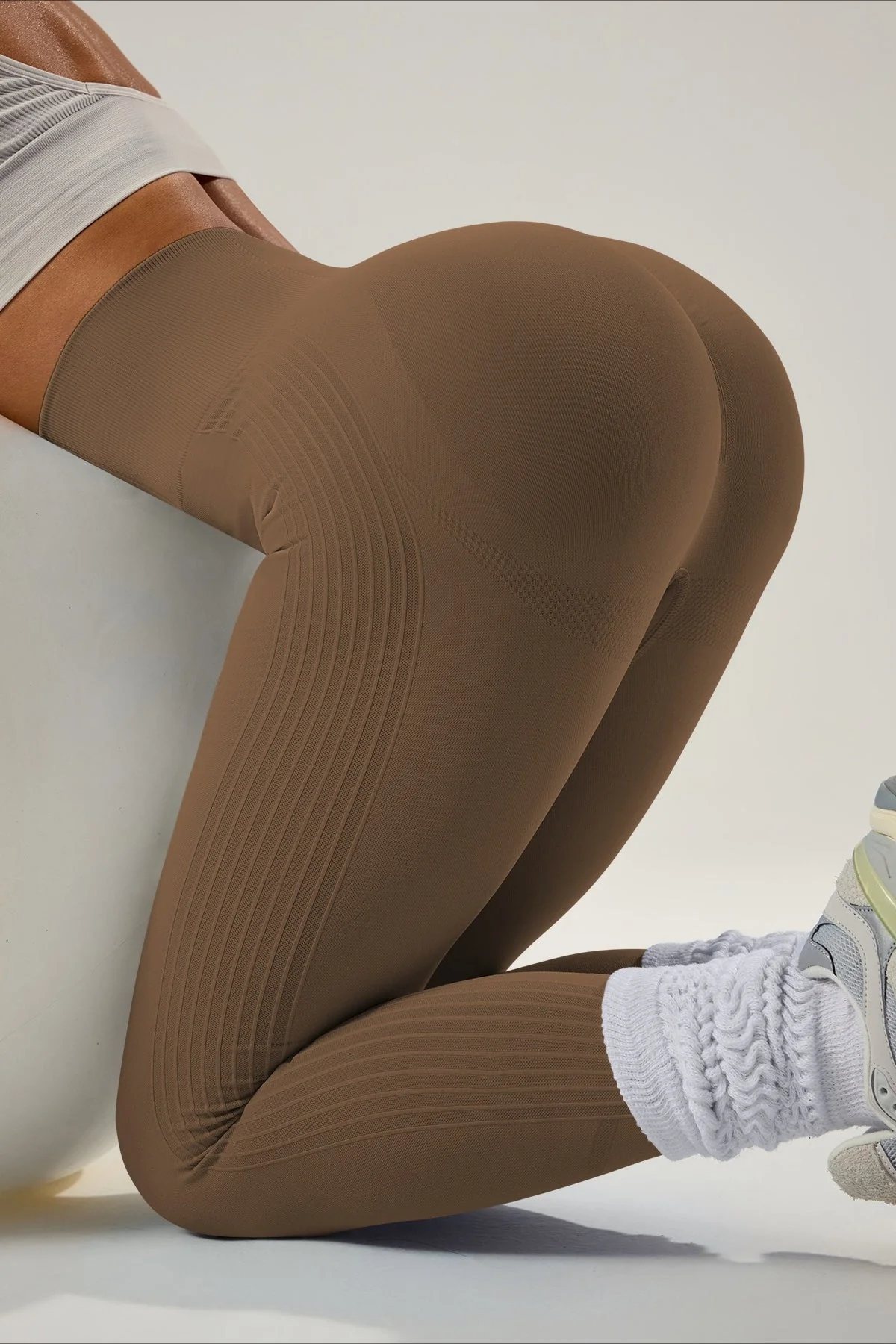 High-Waisted Quick-Dry Sculpting Workout Leggings - Image 11