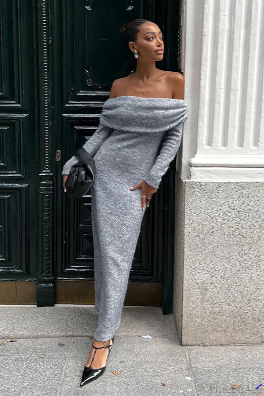 Knit Fitted Off Shoulder Long Sleeve Maxi Dress - Image 3