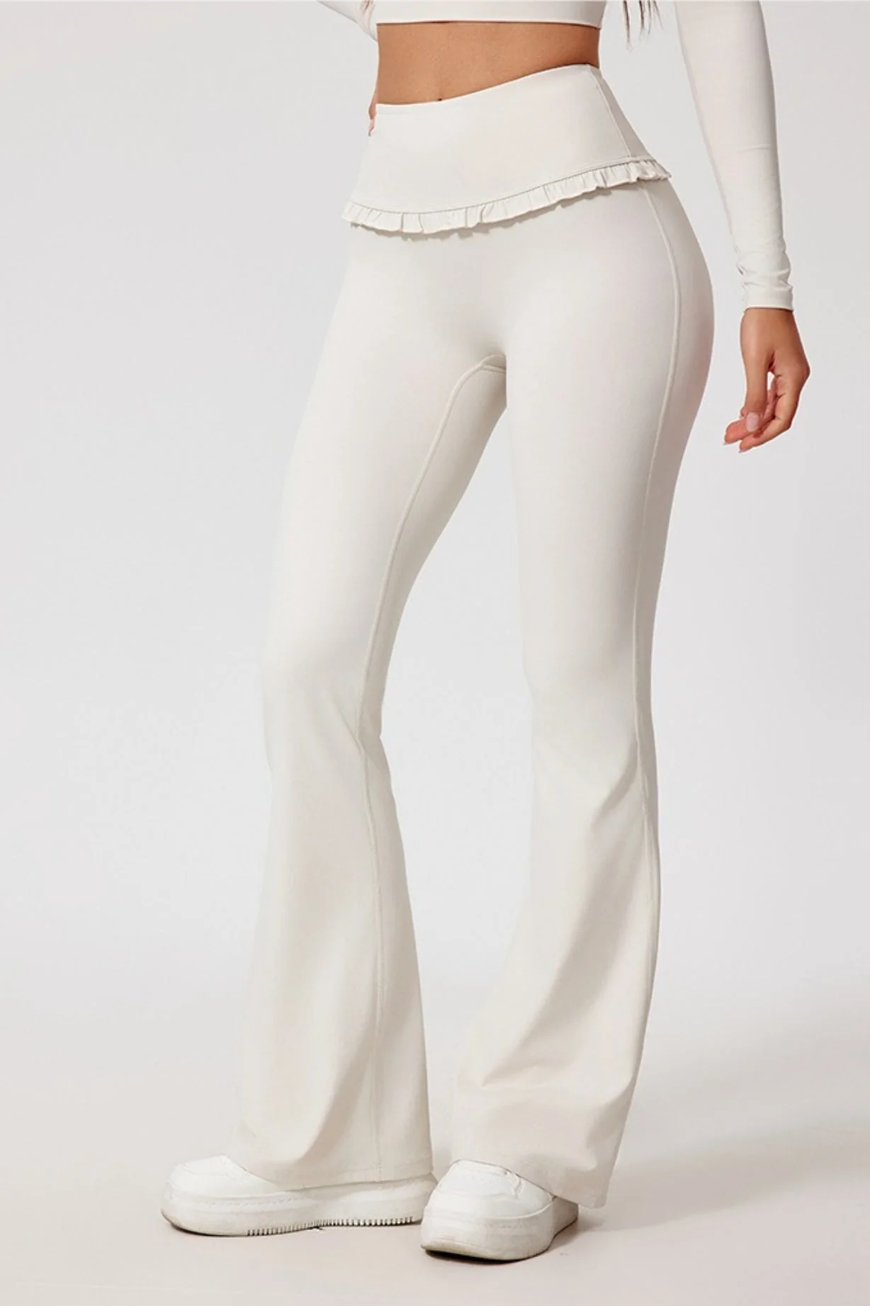 Lace Detail High-Rise Booty Sculpting Yoga Leggings - Image 10