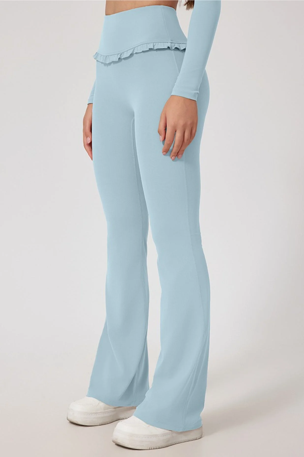 Lace Detail High-Rise Booty Sculpting Yoga Leggings - Image 7