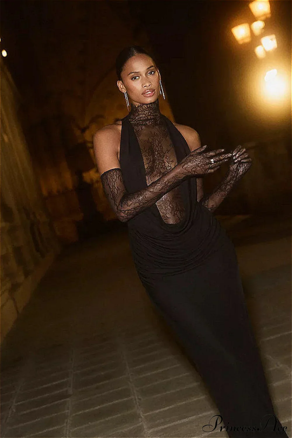 Lace Panel Halterneck Deep V Ruched Party Dress - Image 4