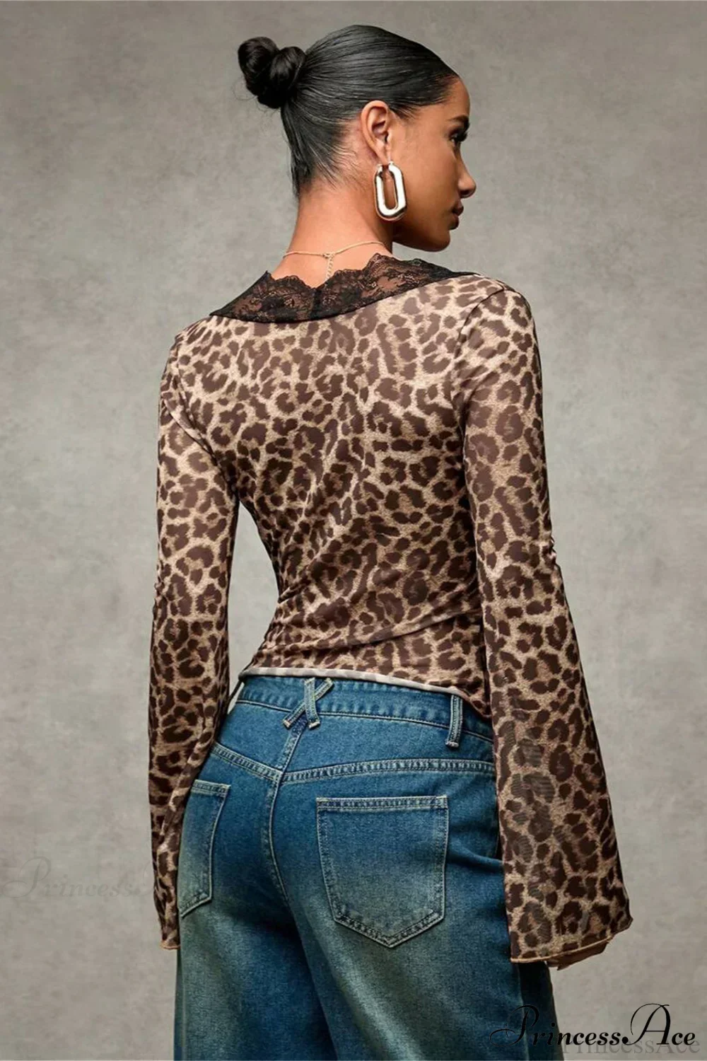 Lace Panel Leopard Slim Flared Sleeve Long Sleeve Tee - Image 2