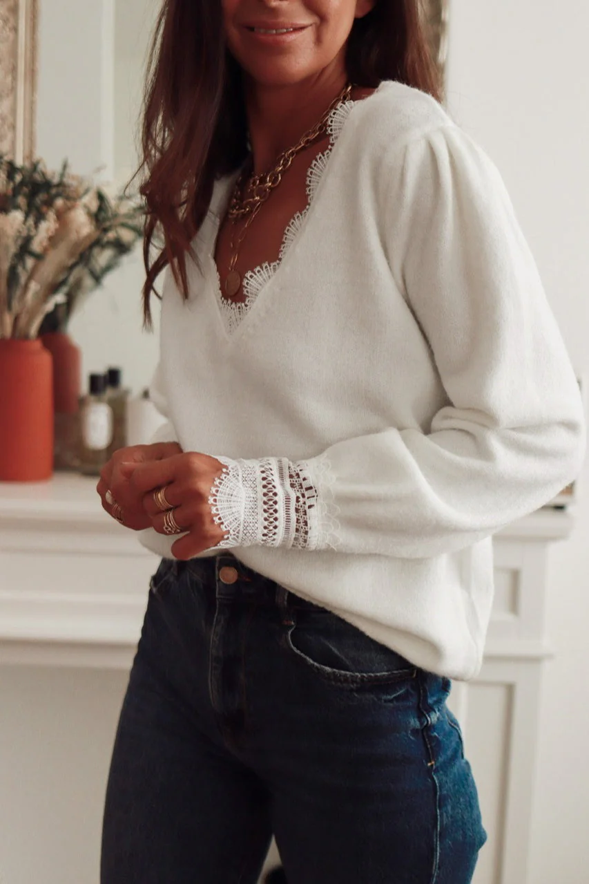 Lace Panel Pullover Long Sleeve Blouse - Image 2