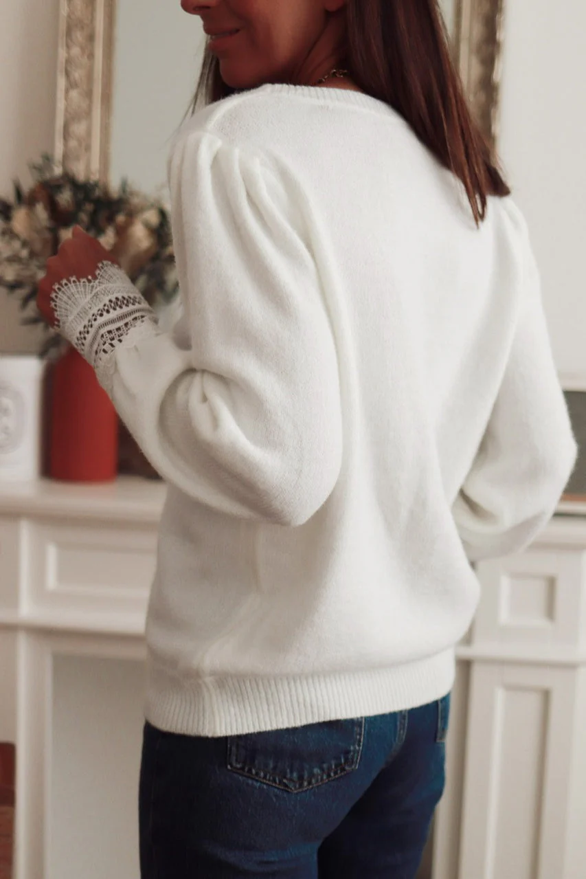 Lace Panel Pullover Long Sleeve Blouse - Image 3