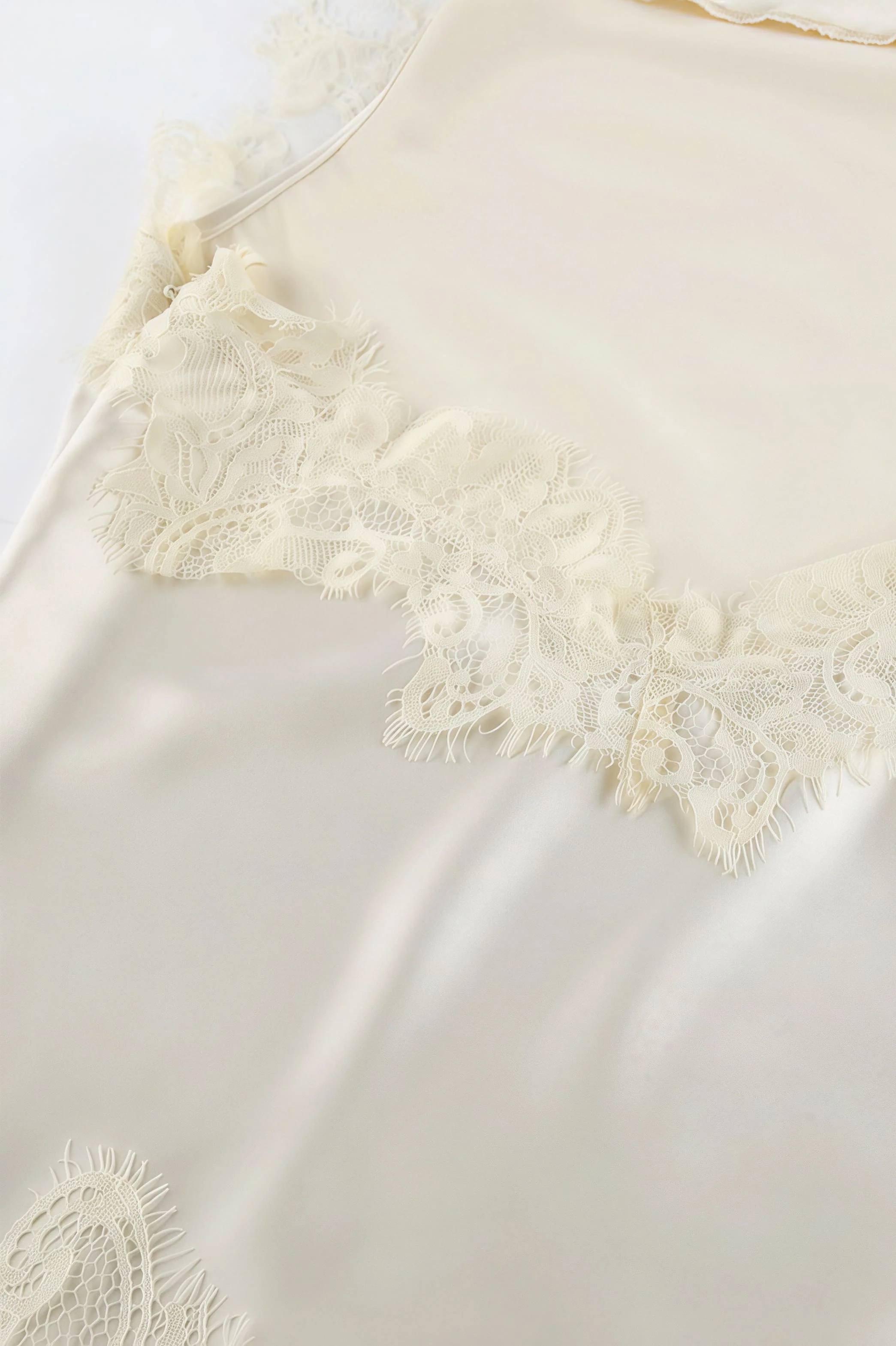 Lace Sleeveless Draped Collar Halter Mini Dress - Image 8