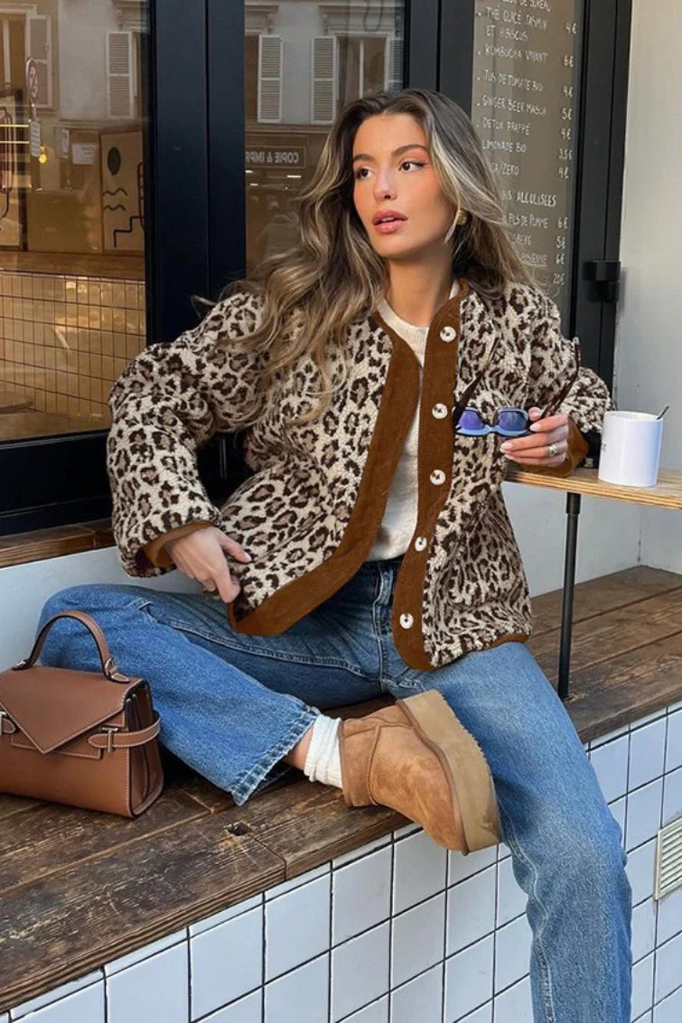 Leopard Print Fleece Sherpa Panel Crew Neck Warm Jacket - Image 3
