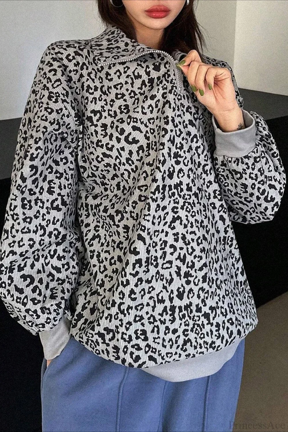 Leopard Print Half-Zip V-Neck Long Sleeve Sweatshirt - Image 15