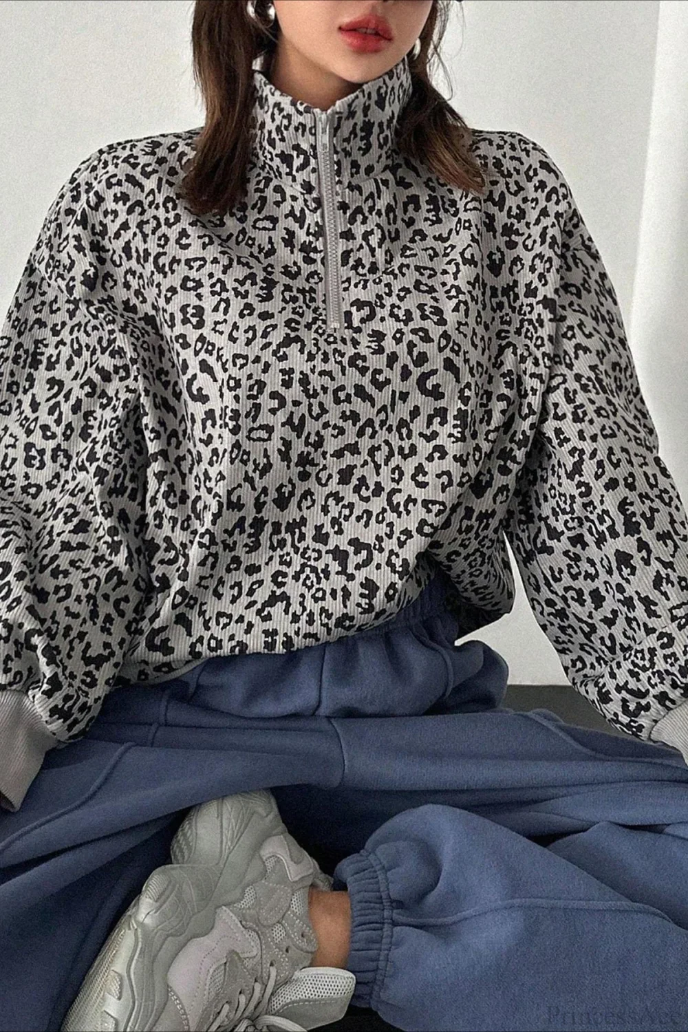 Leopard Print Half-Zip V-Neck Long Sleeve Sweatshirt - Image 17