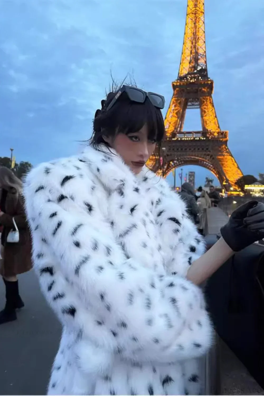 leopard print Warm Faux Fox Fur Notched Collar Loose Overcoat - Image 5