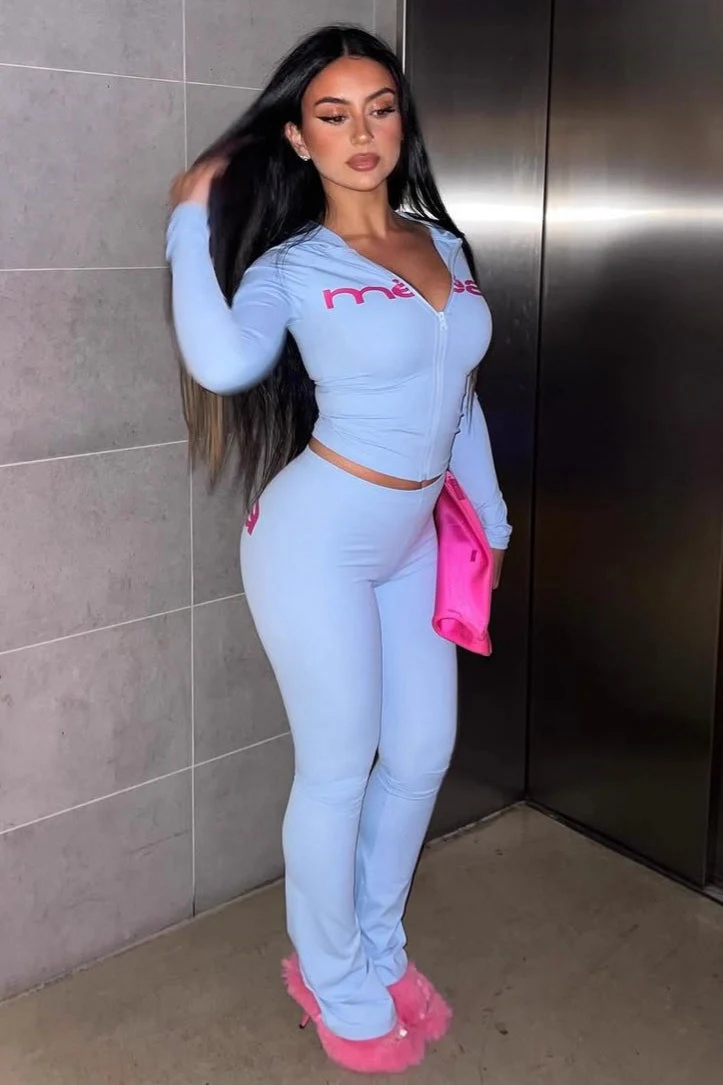Letter Print Crop Hoodie & Skinny Pants Two Piece Set - Image 6