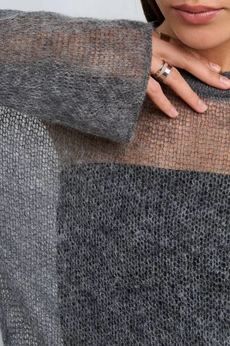 Loose Hollow Out Wool Blend Knit Blouse - Image 5