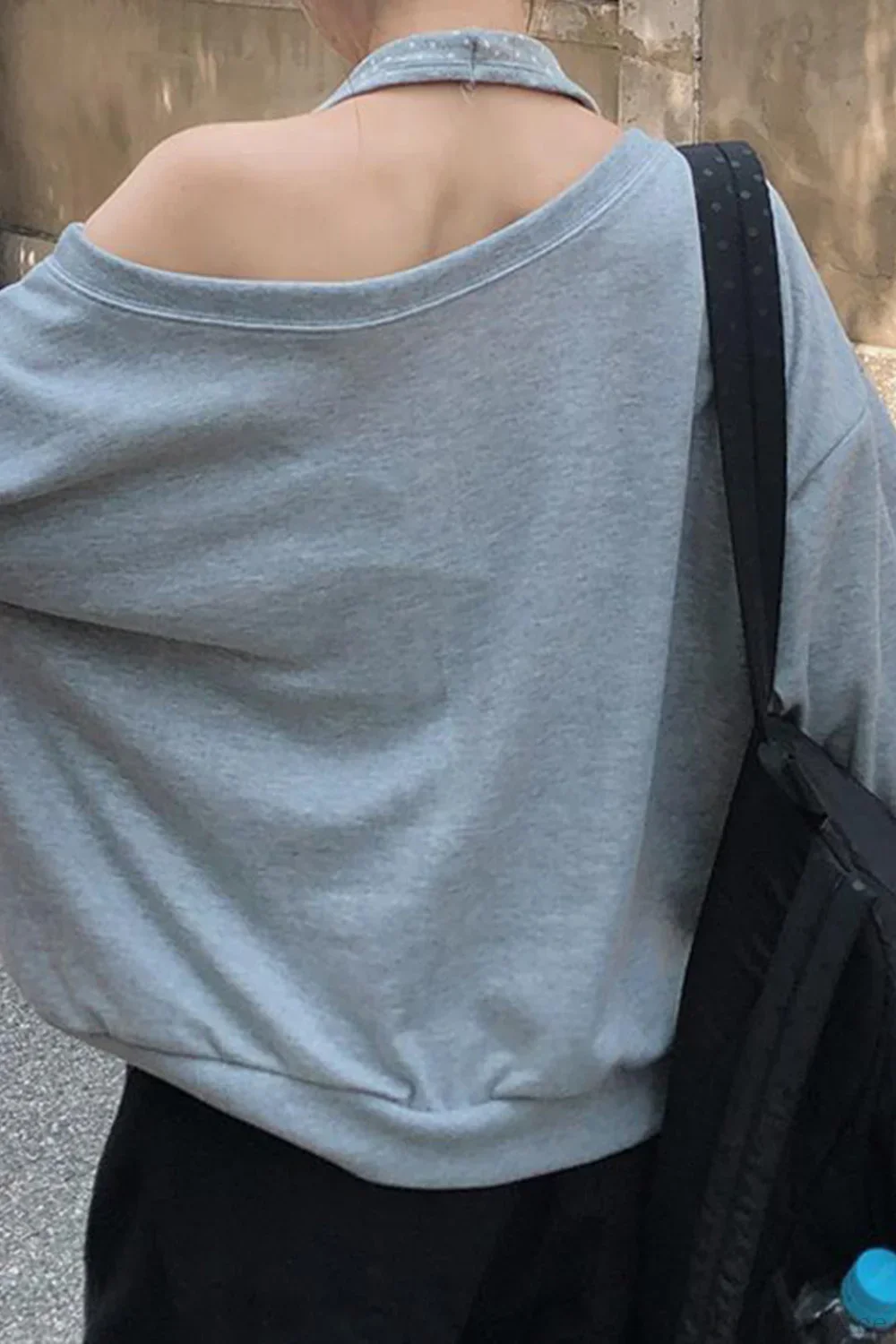 Loose Striped Print Halter Off Shoulder Fake Two Piece Sweatshirt - Image 4