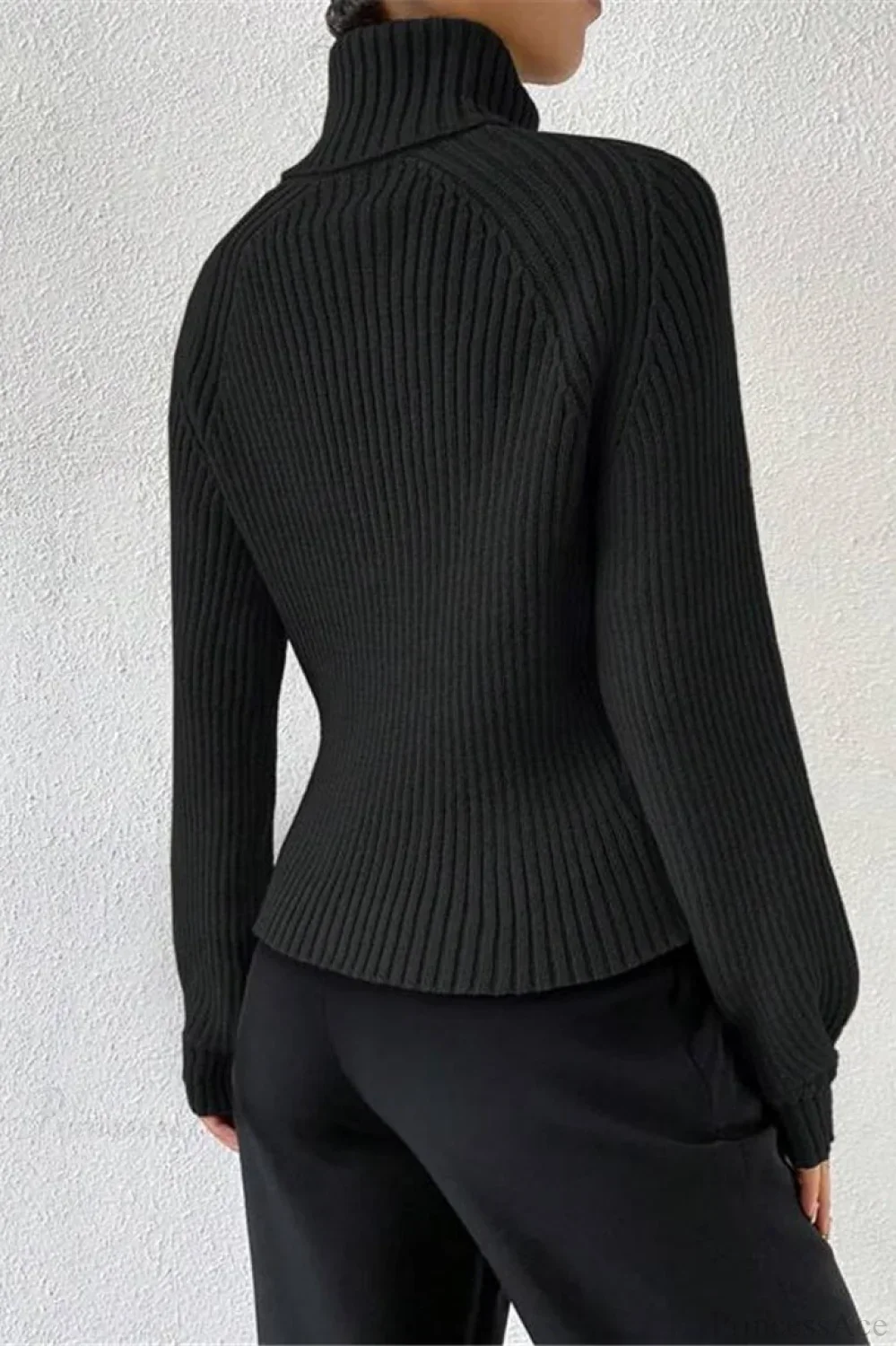 Loose Turtleneck Raglan Sleeve Sweater - Image 5