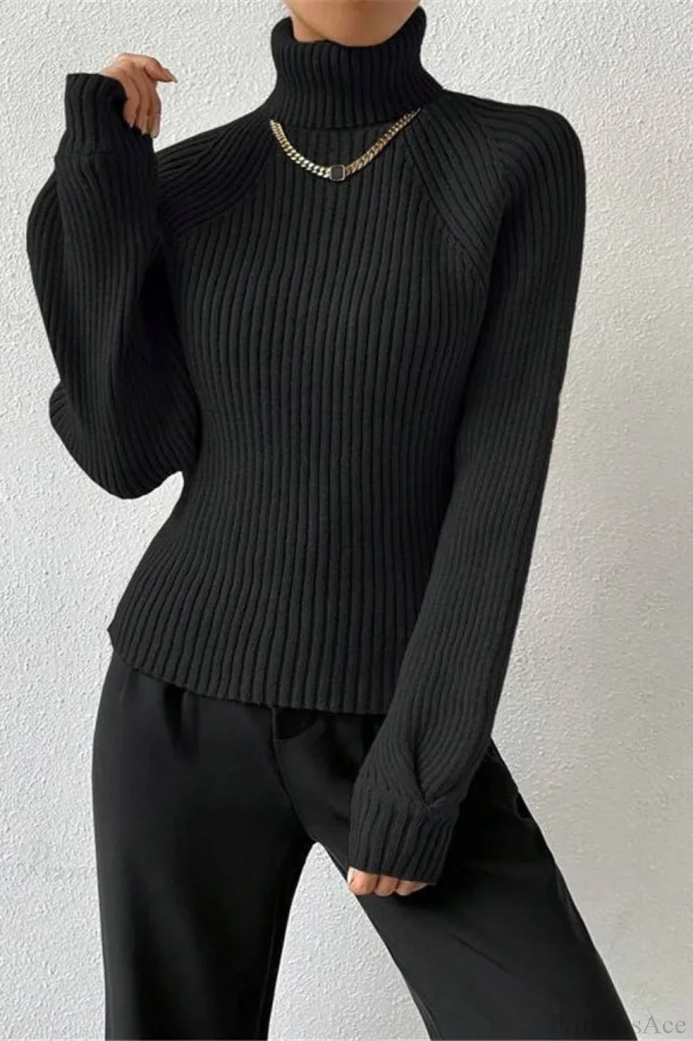 Loose Turtleneck Raglan Sleeve Sweater - Image 6
