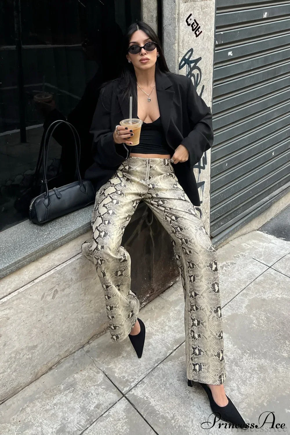 Low-Waist Snake Print Wide-Leg Jeans - Image 3