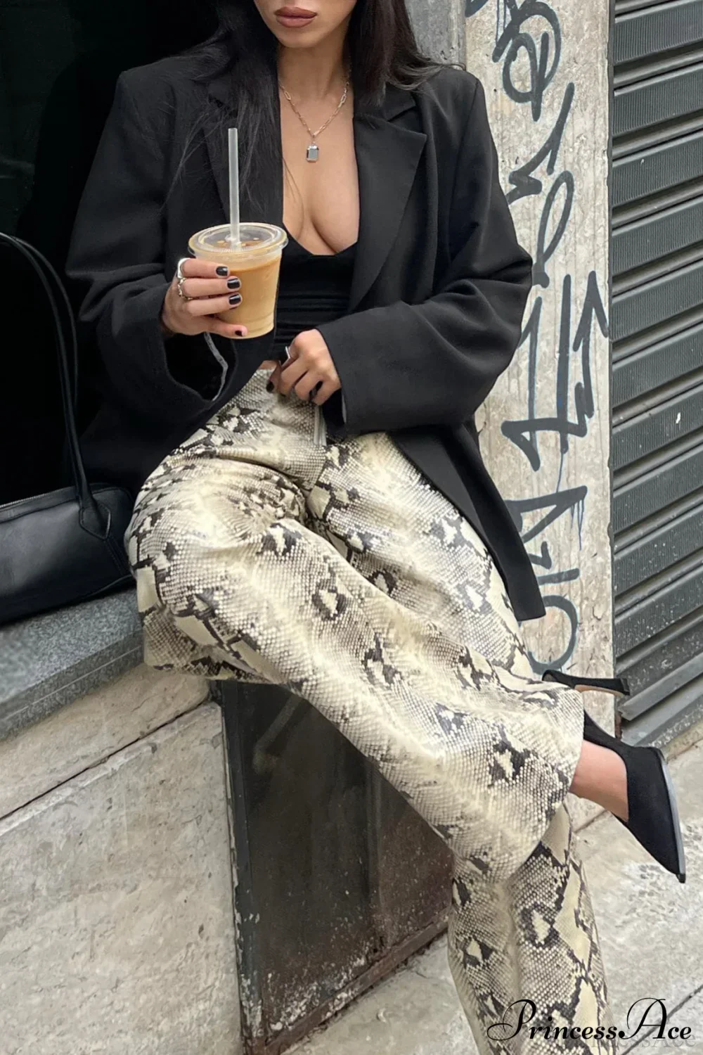 Low-Waist Snake Print Wide-Leg Jeans - Image 5