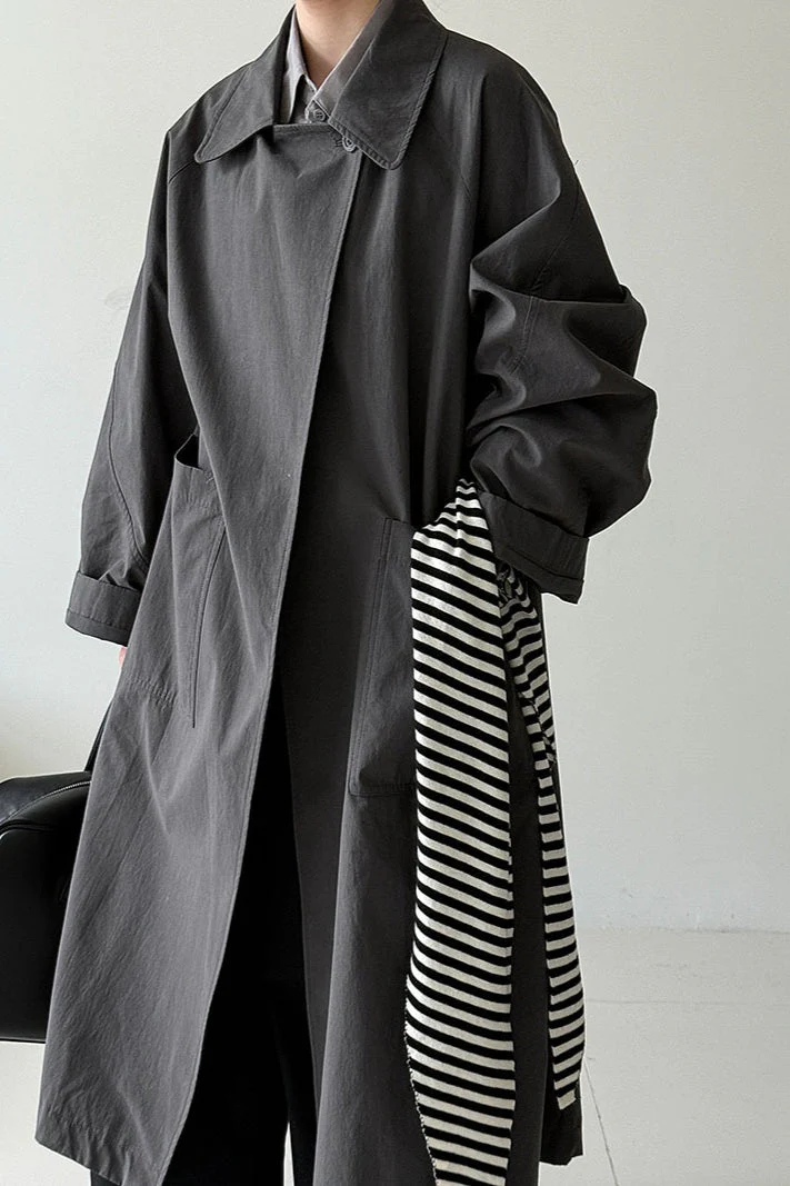 Luxi Vintage Loose Large-Pocket Unique Overcoat - Image 3