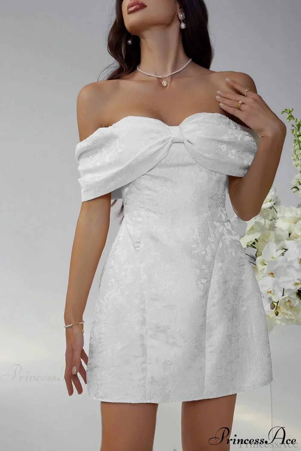 Luxury Ladylike Bow Embellished Strapless Party Dress - Image 3
