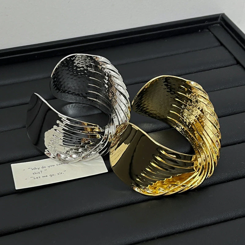 Metal Cross Wrap Irregular Open Bracelet - Image 7