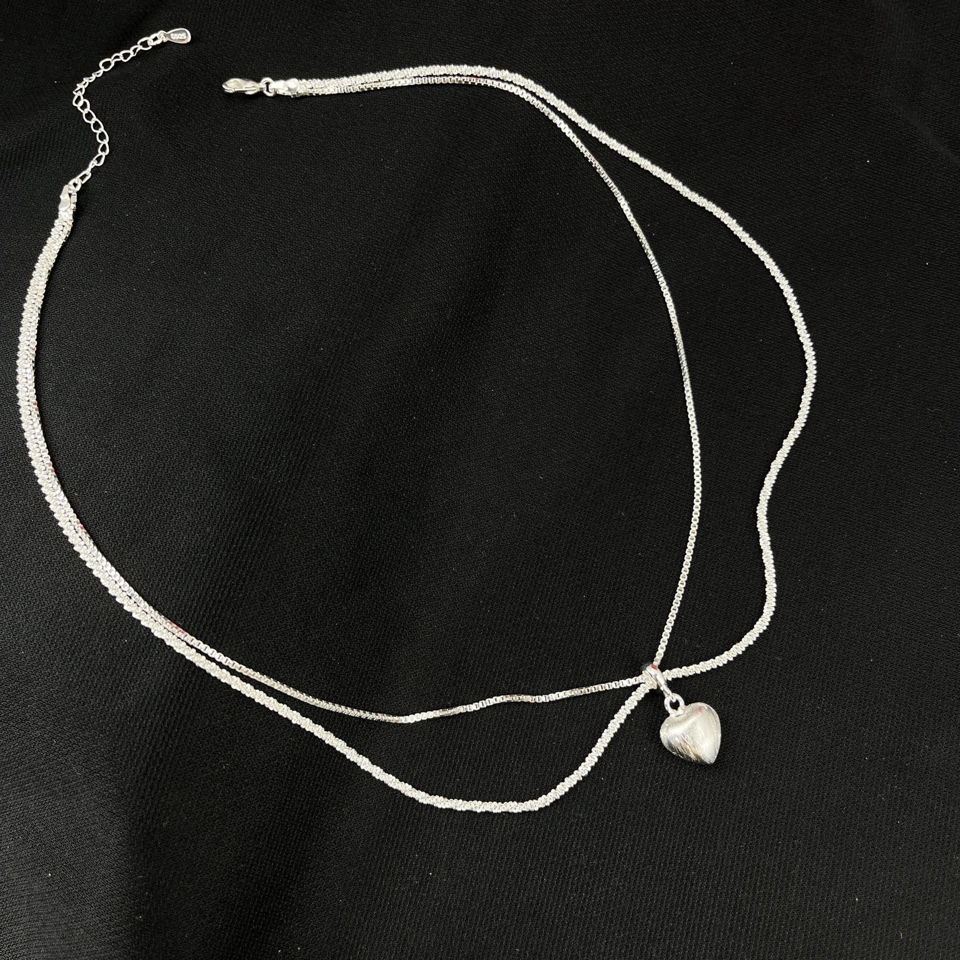 Minimal Double Layer Heart Pendant NeckLace - Image 2