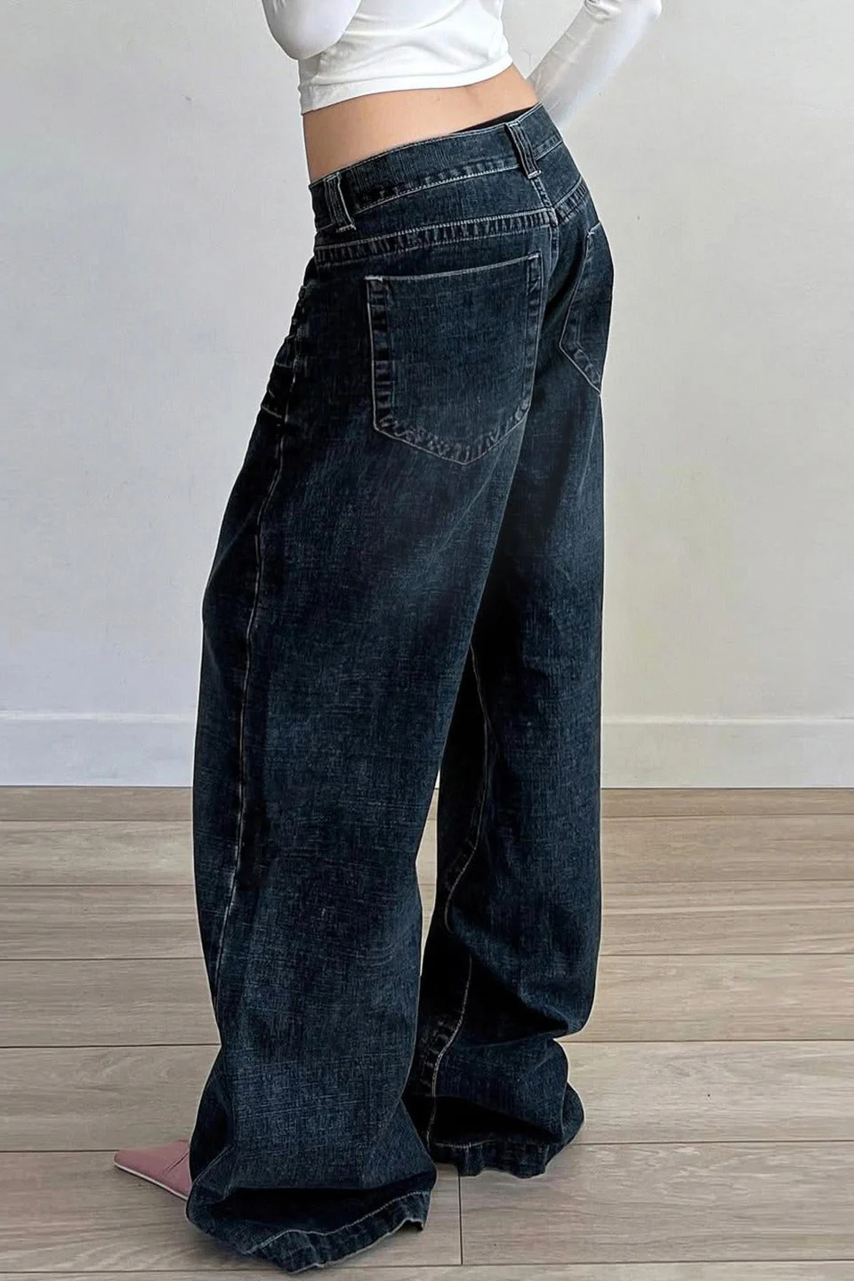 Minimal Vintage Loose Washed Black Jeans - Image 3