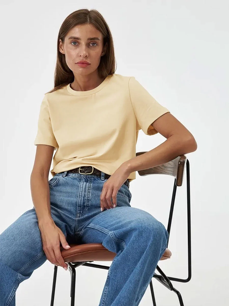 Minimalist Casual Solid Crew Neck T-shirt - Image 13