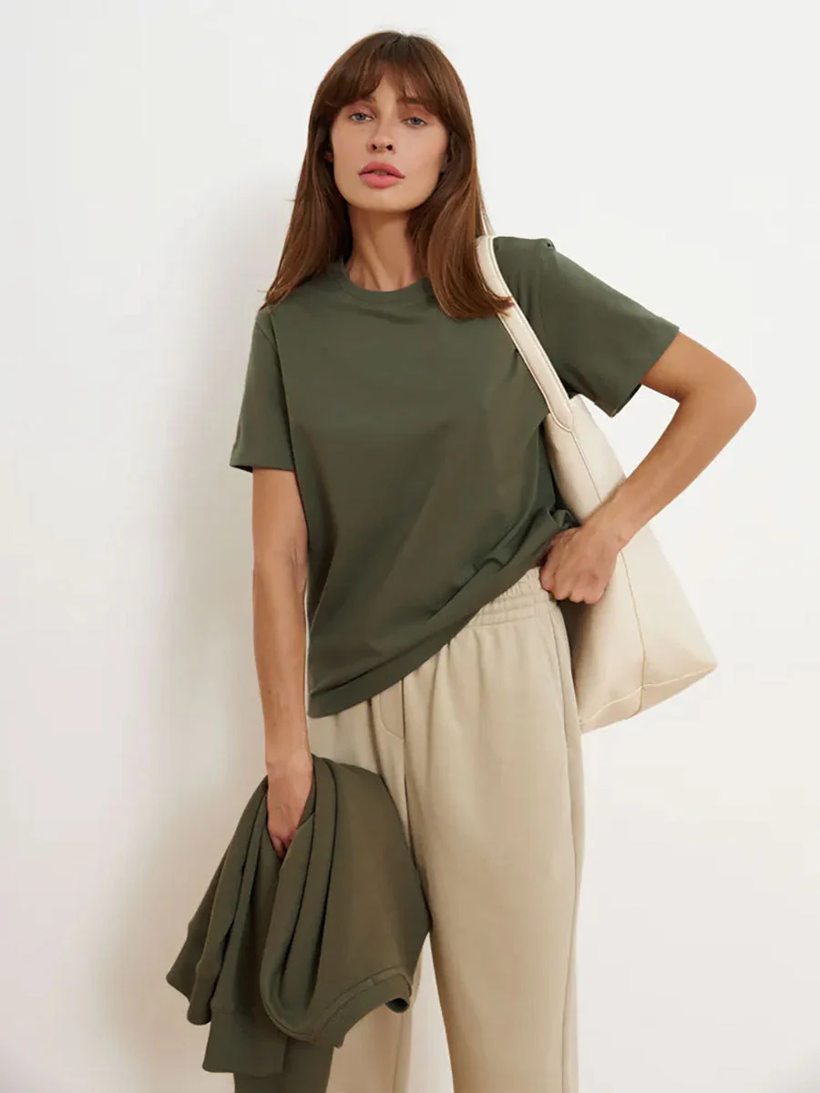 Minimalist Casual Solid Crew Neck T-shirt - Image 24