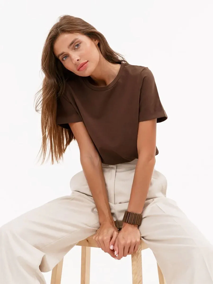 Minimalist Casual Solid Crew Neck T-shirt - Image 8